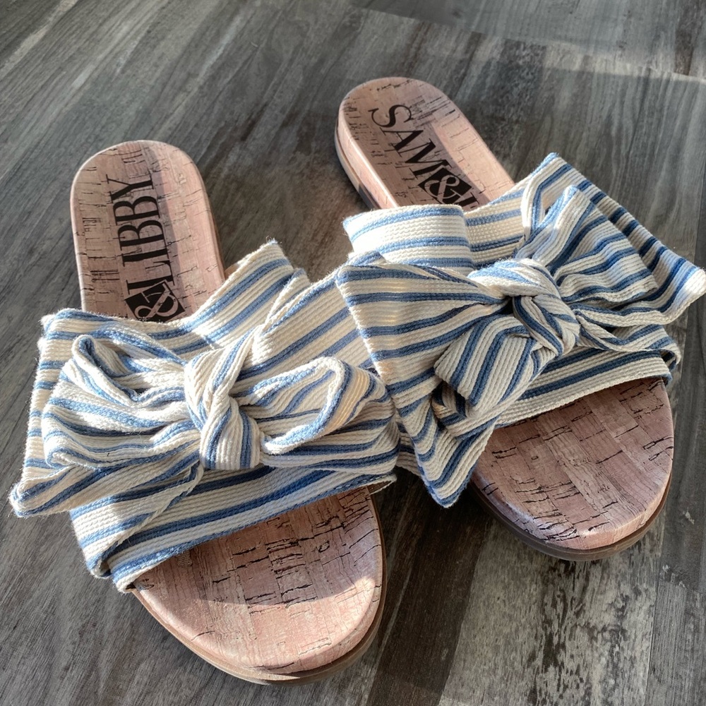 (Like new) Sam & Libby bow flats W size 8
